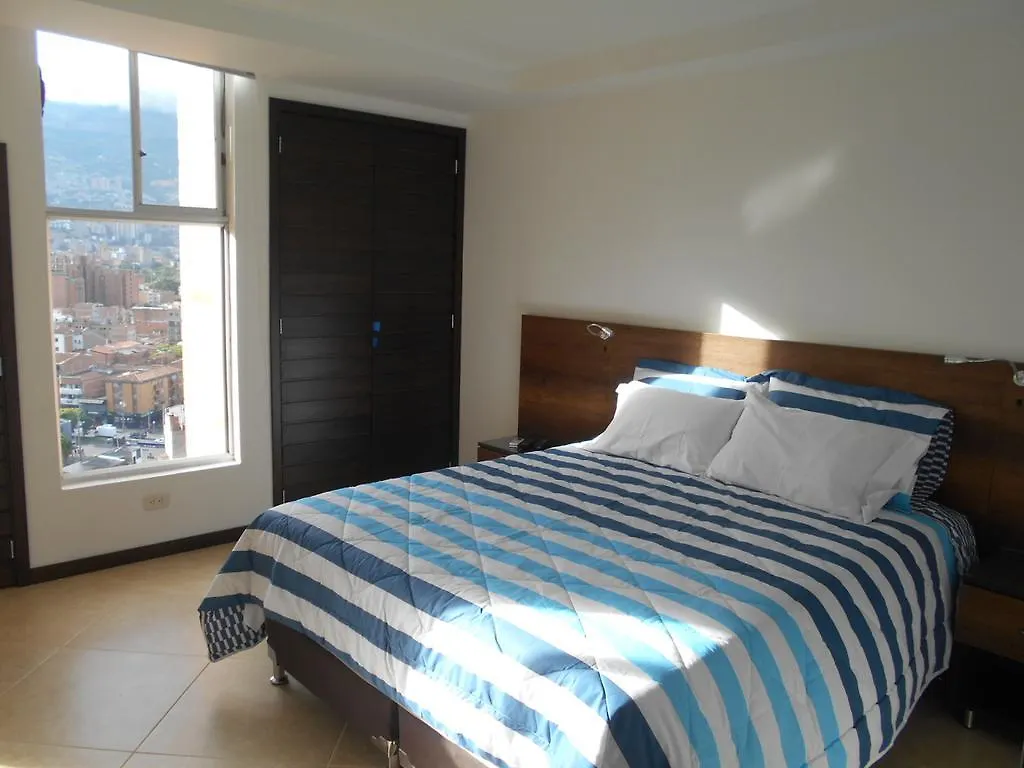 Apartment Apartasuites Av Medellin